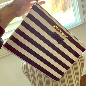 betsey Johnson iPad laptop case